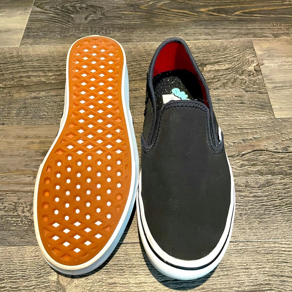 Vans comfy Cush black slip-ons size 8 NEW